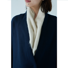 画像をギャラリービューアに読み込む, カシミヤ100% 変形マフラー【 since 2020 】